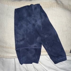 Lululemon Wunder Train Tights 25”